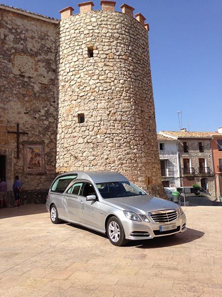 Funeraria Ronda coche